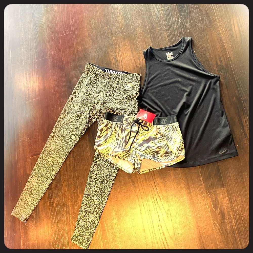Nike workout bundle like new